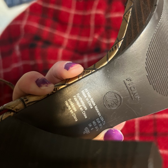 Brown Ankle Strap Fioni Heels - Picture 8 of 8